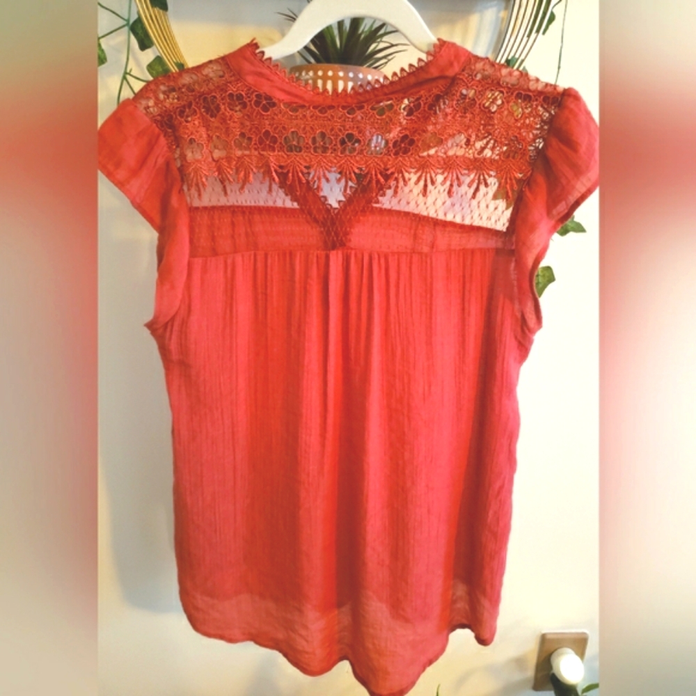 Sweet Wanderer Lace Crochet Flutter Top